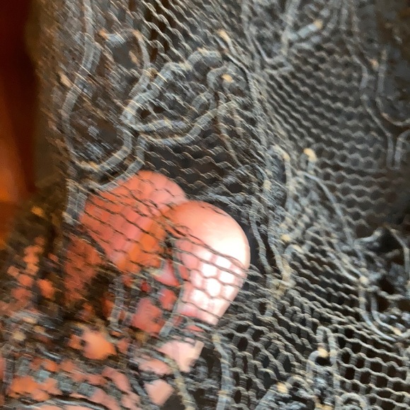 Antique ladies handmade cape in black lace. - Picture 9 of 9